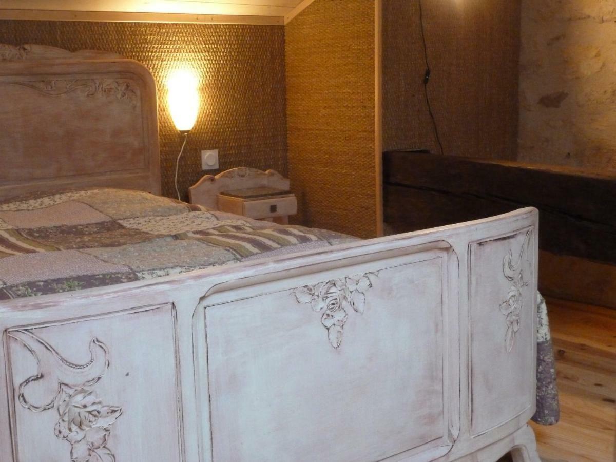 La Grange D'Oustaud Bed and Breakfast Vérac Εξωτερικό φωτογραφία
