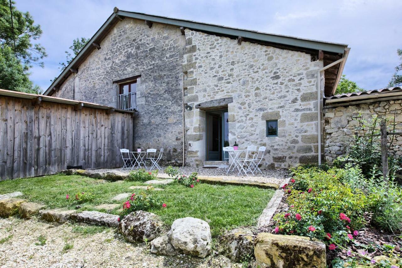 La Grange D'Oustaud Bed and Breakfast Vérac Εξωτερικό φωτογραφία